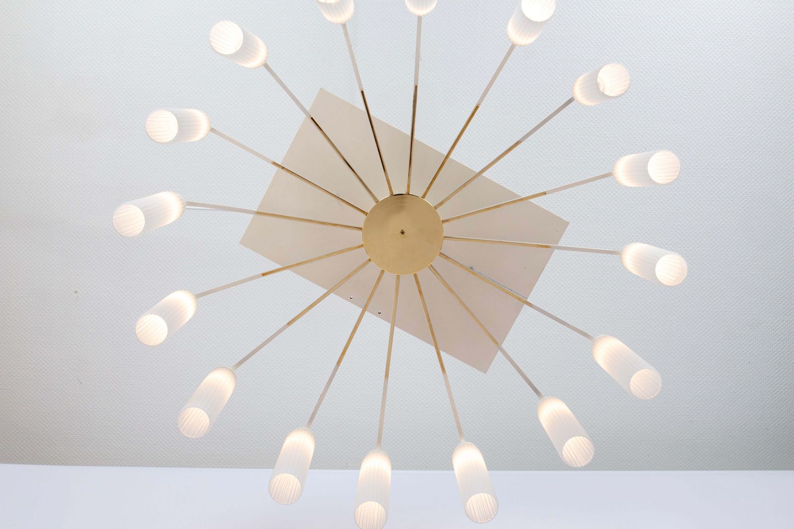Extra Large Glass Sunburst Chandelier, Stilnovo Style, 1950s photo 4212.0