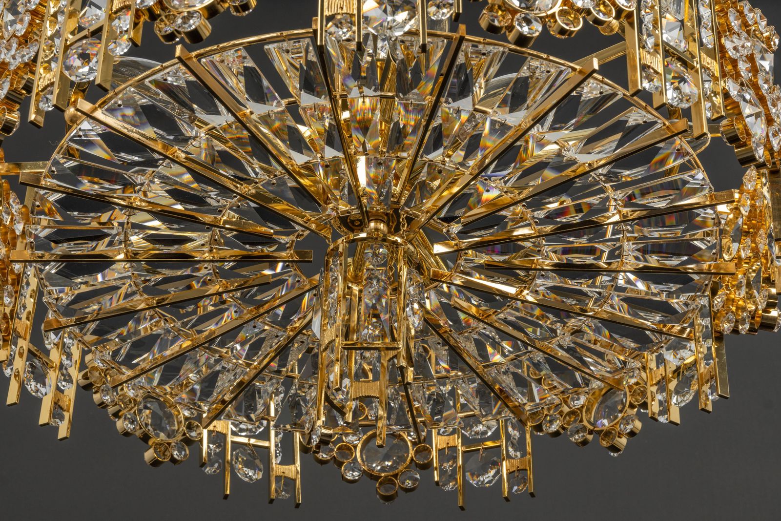 photo vinterior Large Gilt Brass And Crystal Chandelier, By Palwa, Germany, 1970s