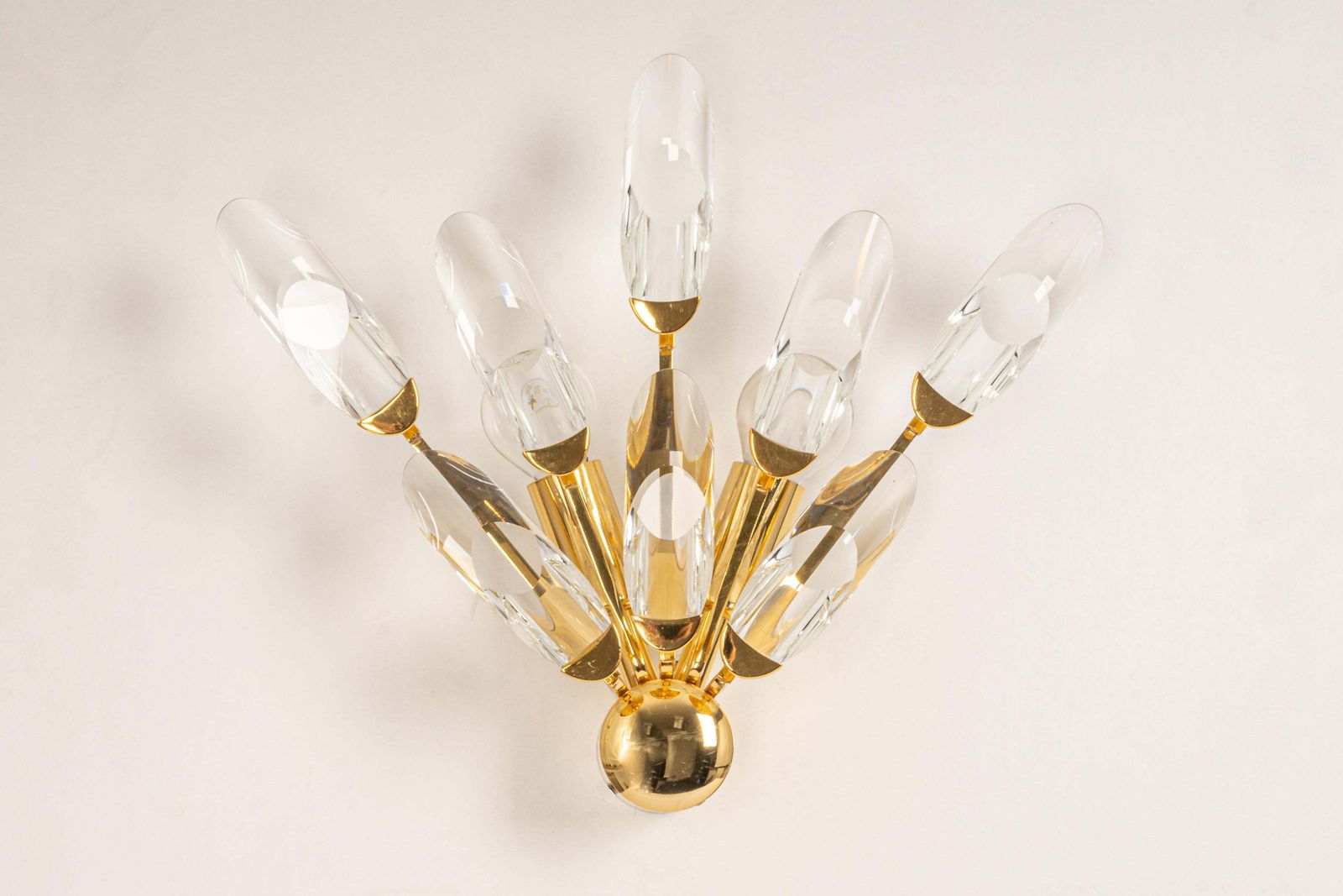 Pair Of Italian Wall Lights By Stilkronen, Gilt Brass Crystal Glass, 1970s photo for sale