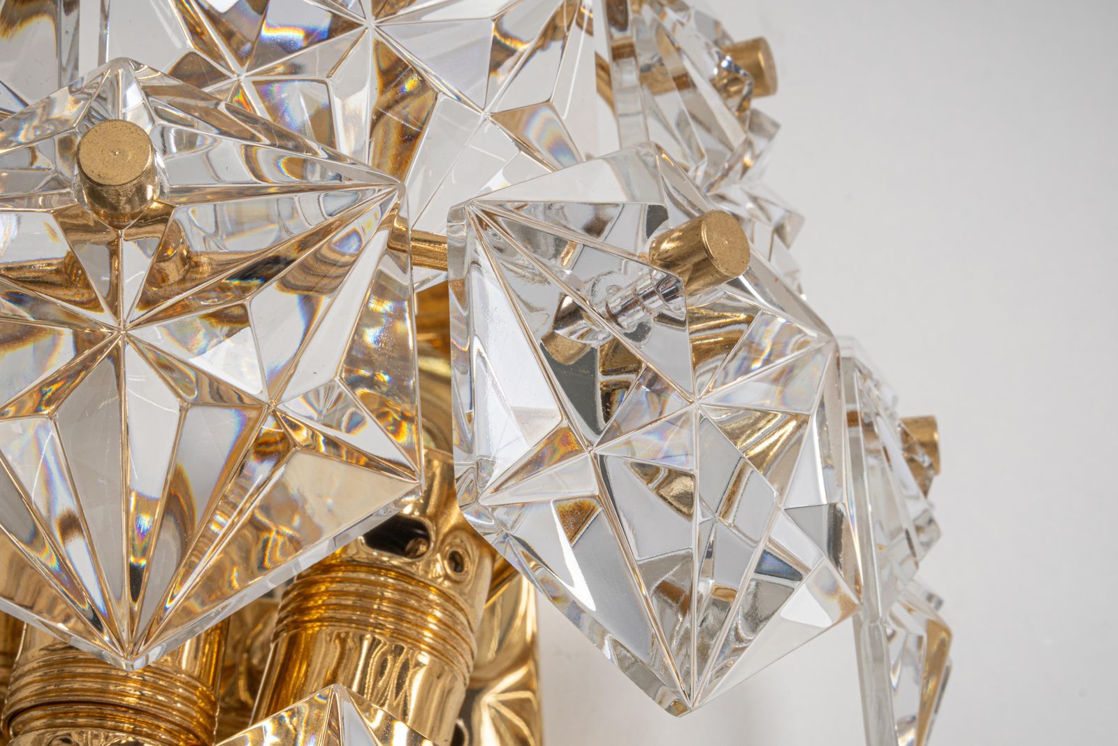 1 Of 4 Stunning Pair Of Crystal Sconces By Kinkeldey, Germany, 1970s photo vinterior