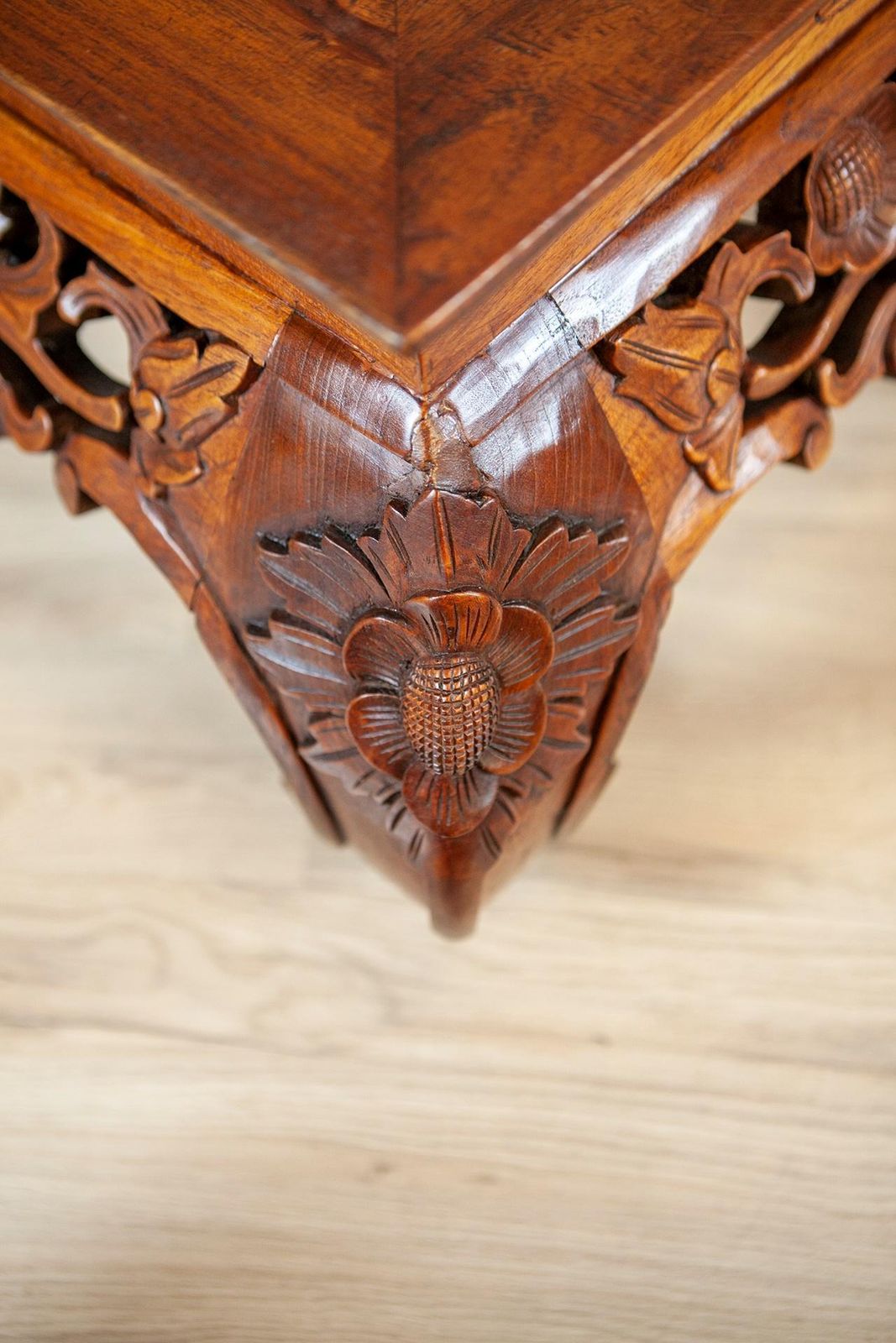 photo for sale Mid 20th Century Oak Coffee Table With Carved Details Under The Tabletop