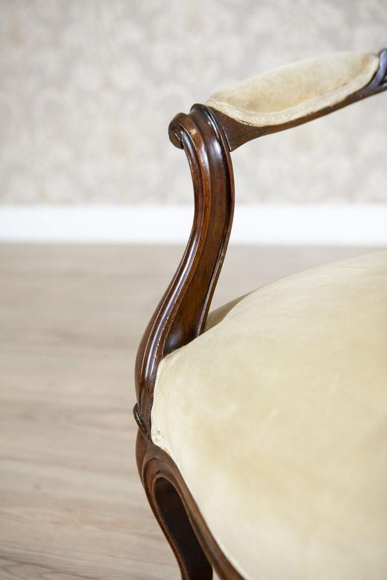 Furniture Pair Of Late 19th Century Walnut Armchairs In Beige Upholstery photo