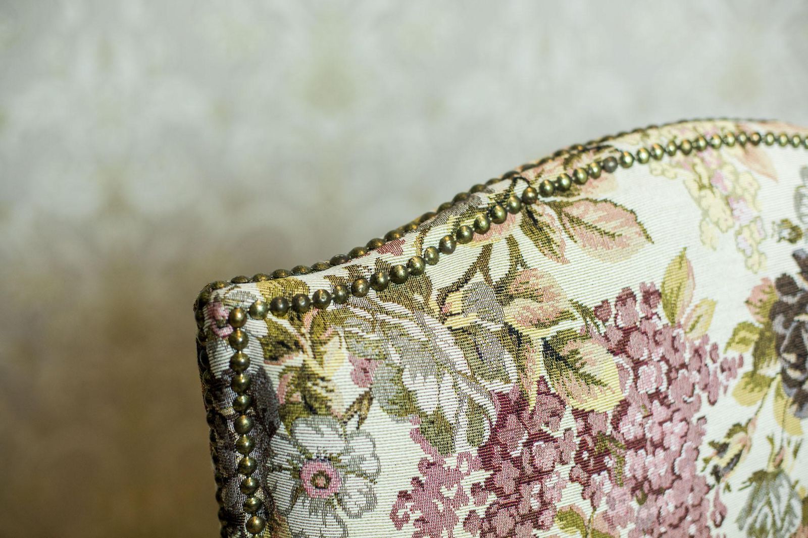 photo for sale French Oak Armchair/Throne From The Turn Of The 19th And 20th Centuries