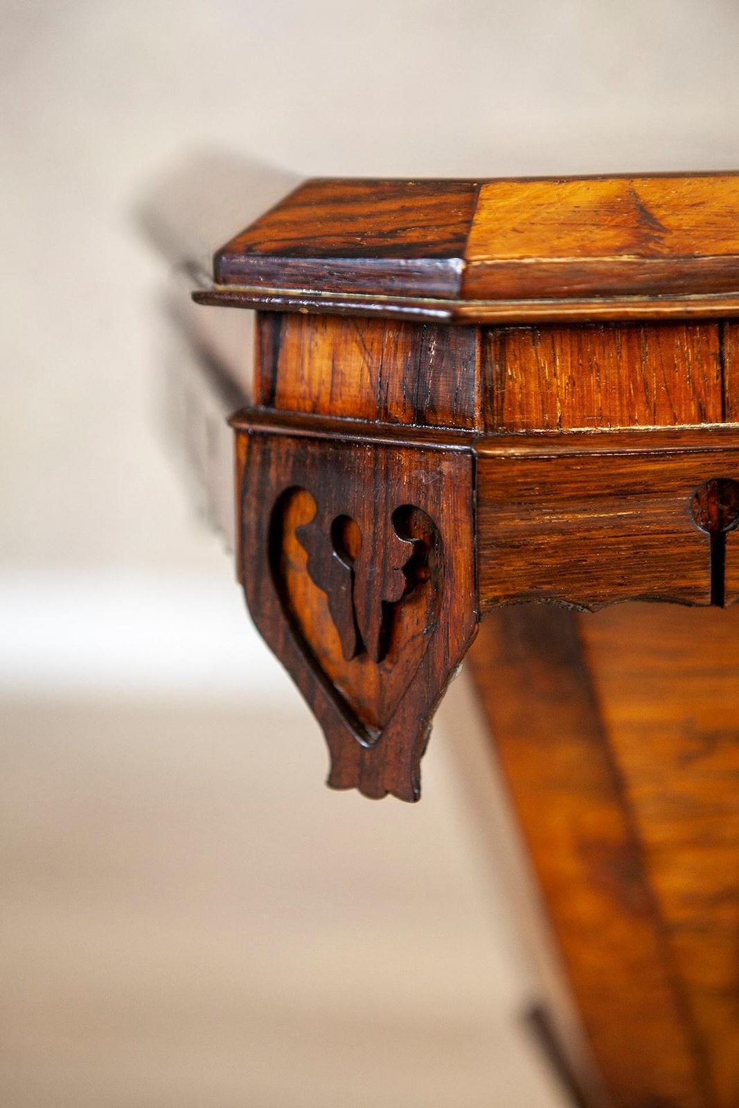 Antique Biedermeier Rosewood Sewing Table From The 19th Century photo 1633.0