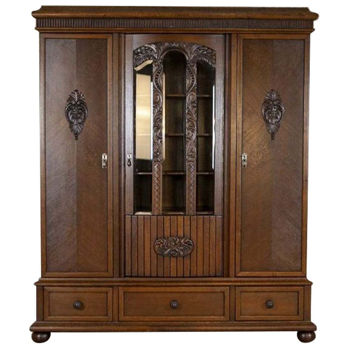 Oak Bookcase From The 1930s In Brown