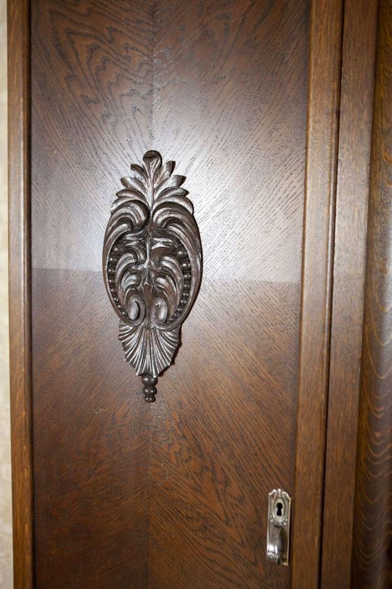 3100.0 Oak Bookcase From The 1930s In Brown photo