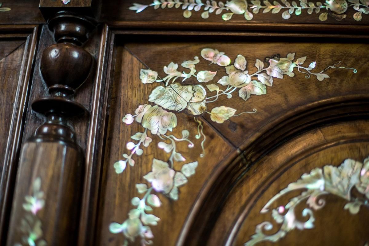 photo buy Oriental Cabinet With Mother Of  Pearl, Turn Of The 19th And 20th Centuries