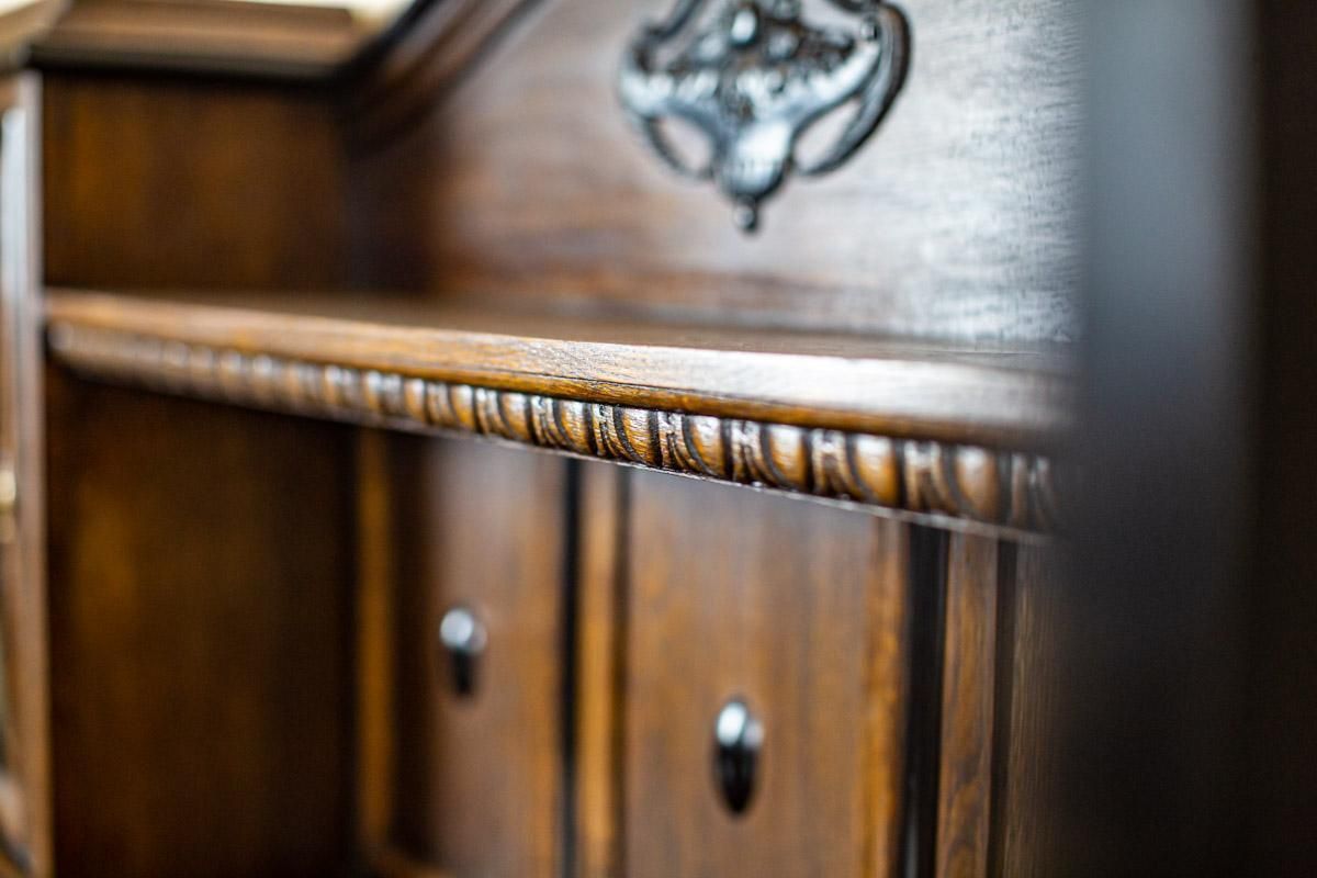 Furniture Grand Oak Veener Buffet From The Interwar Period photo