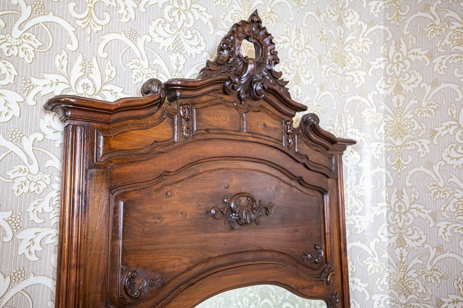 photo for sale Floor Mirror From The Early 20th Century In The Louis XV Style