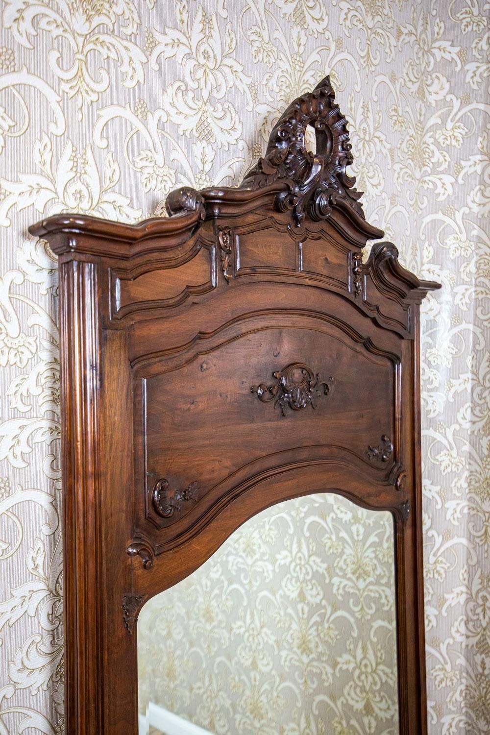 1000.0 Floor Mirror From The Early 20th Century In The Louis XV Style photo