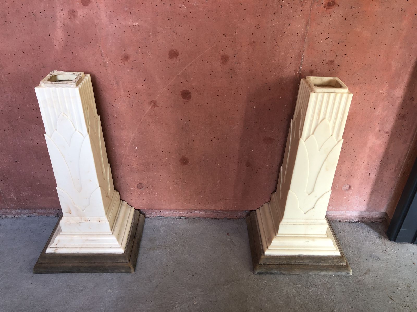 2x Art Deco Console Table Pillars Resin Marble Hollywood Regency photo for sale