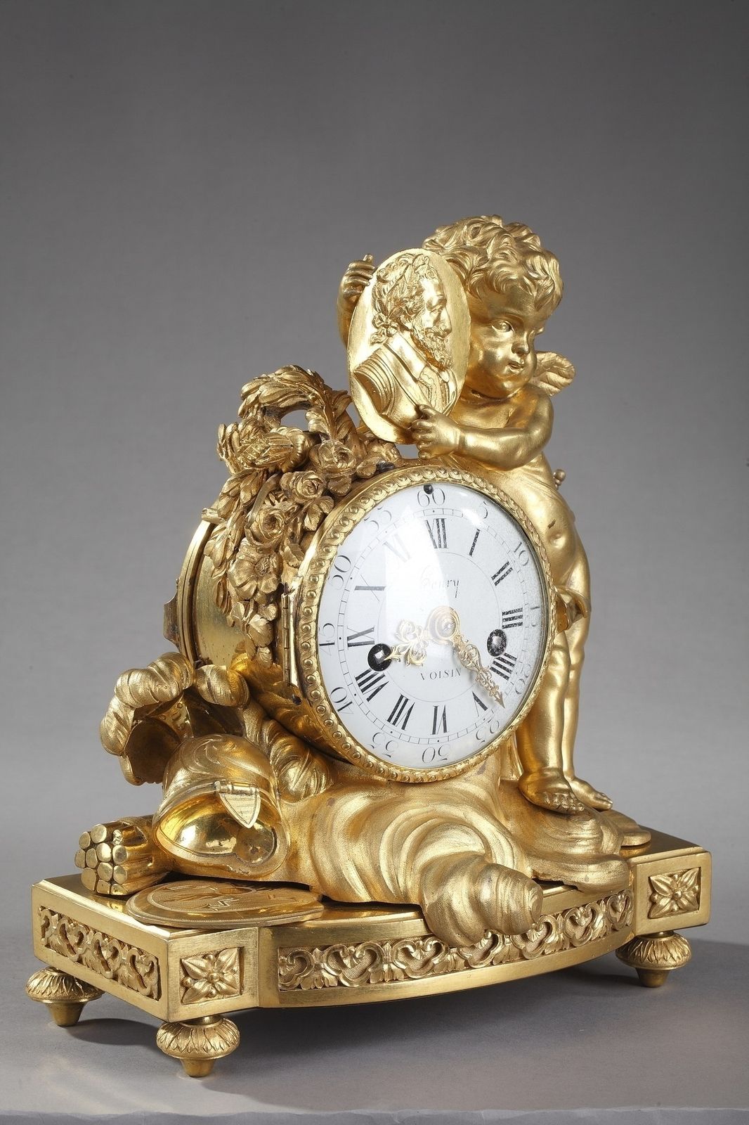 Louis XVI-tafelklok ter ere van Henri IV door Henri Voisin photo vinterior