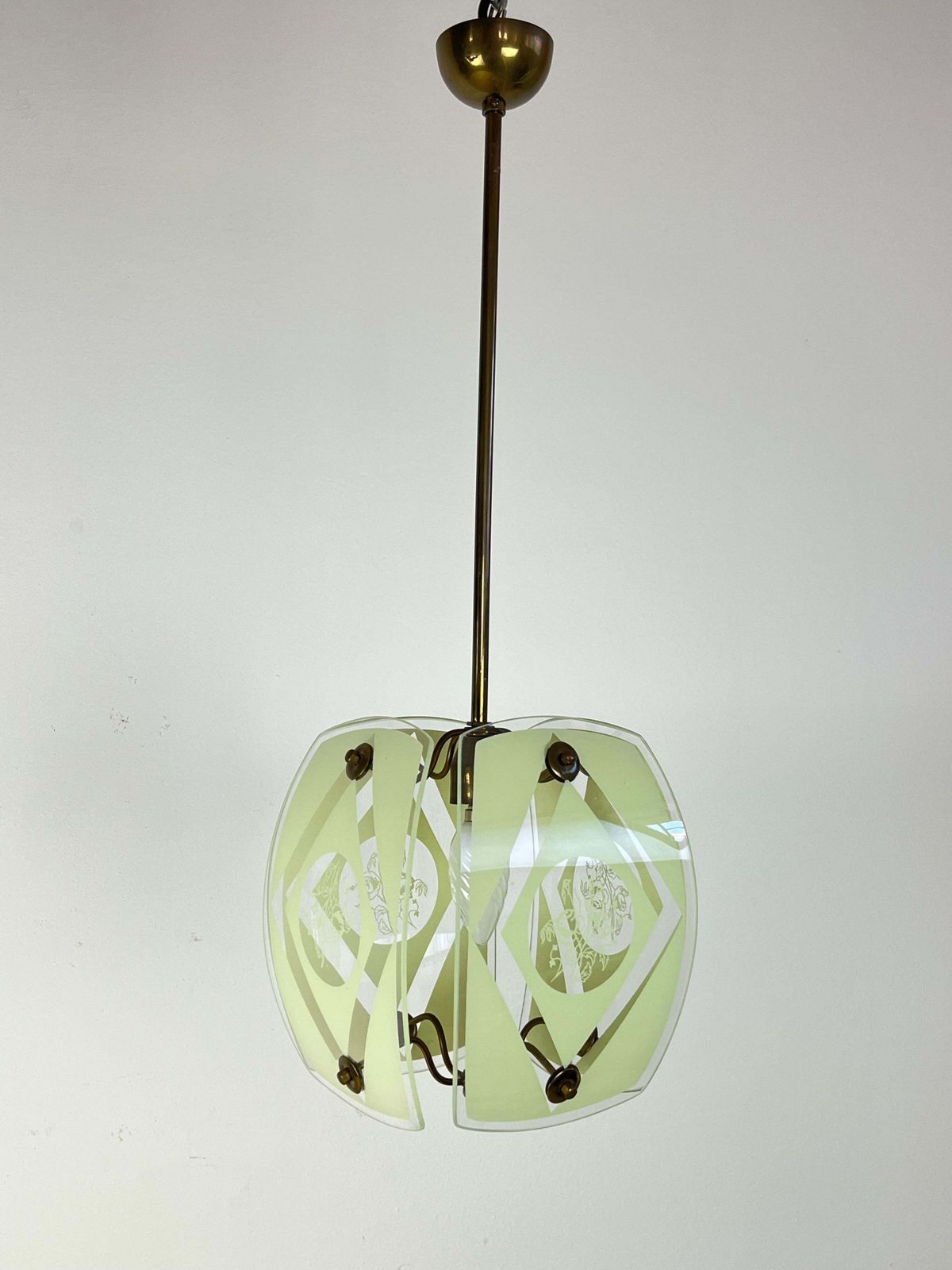 Lighting Chandelier In Murano Glass And Brass, In The Style Of Pietro Chiesa, 1950s photo