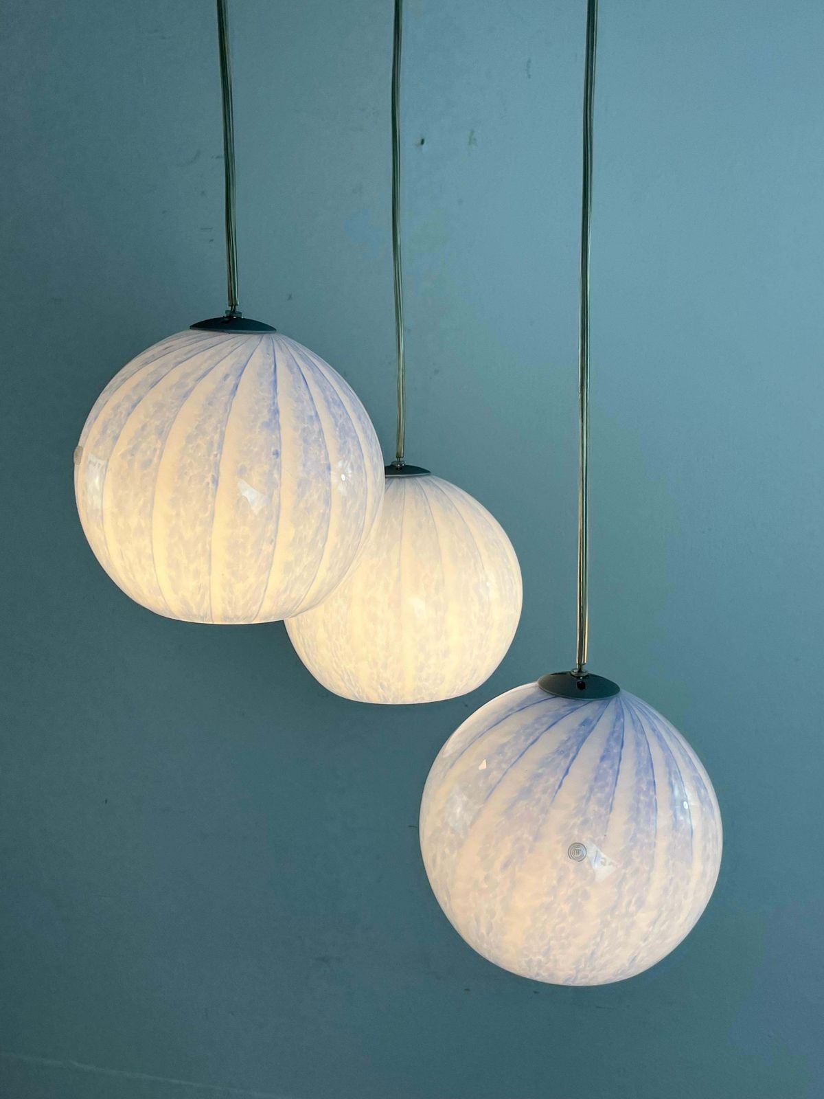 "La Murrina" Three Sphere Chandelier In Murano Glass Italian Design 1990s photo vinterior