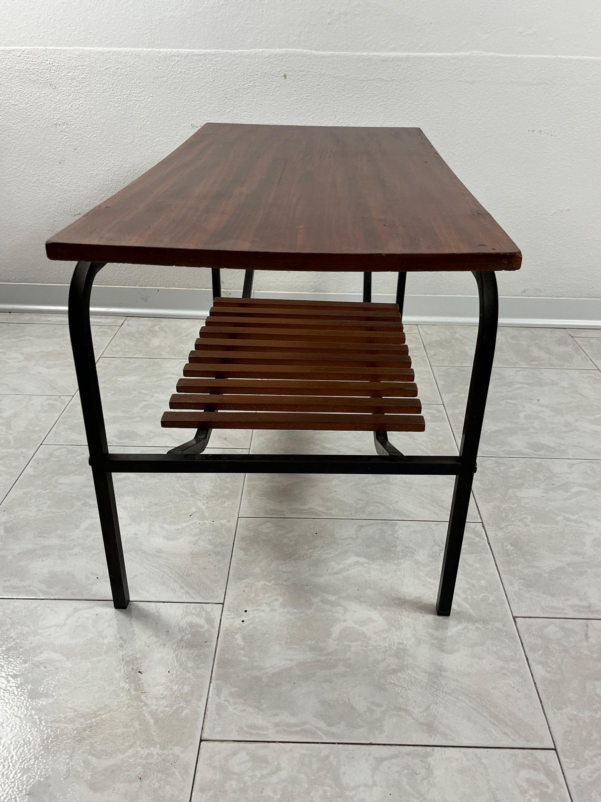 Mid Century Magazine Rack Italian Design 1960s photo vinterior