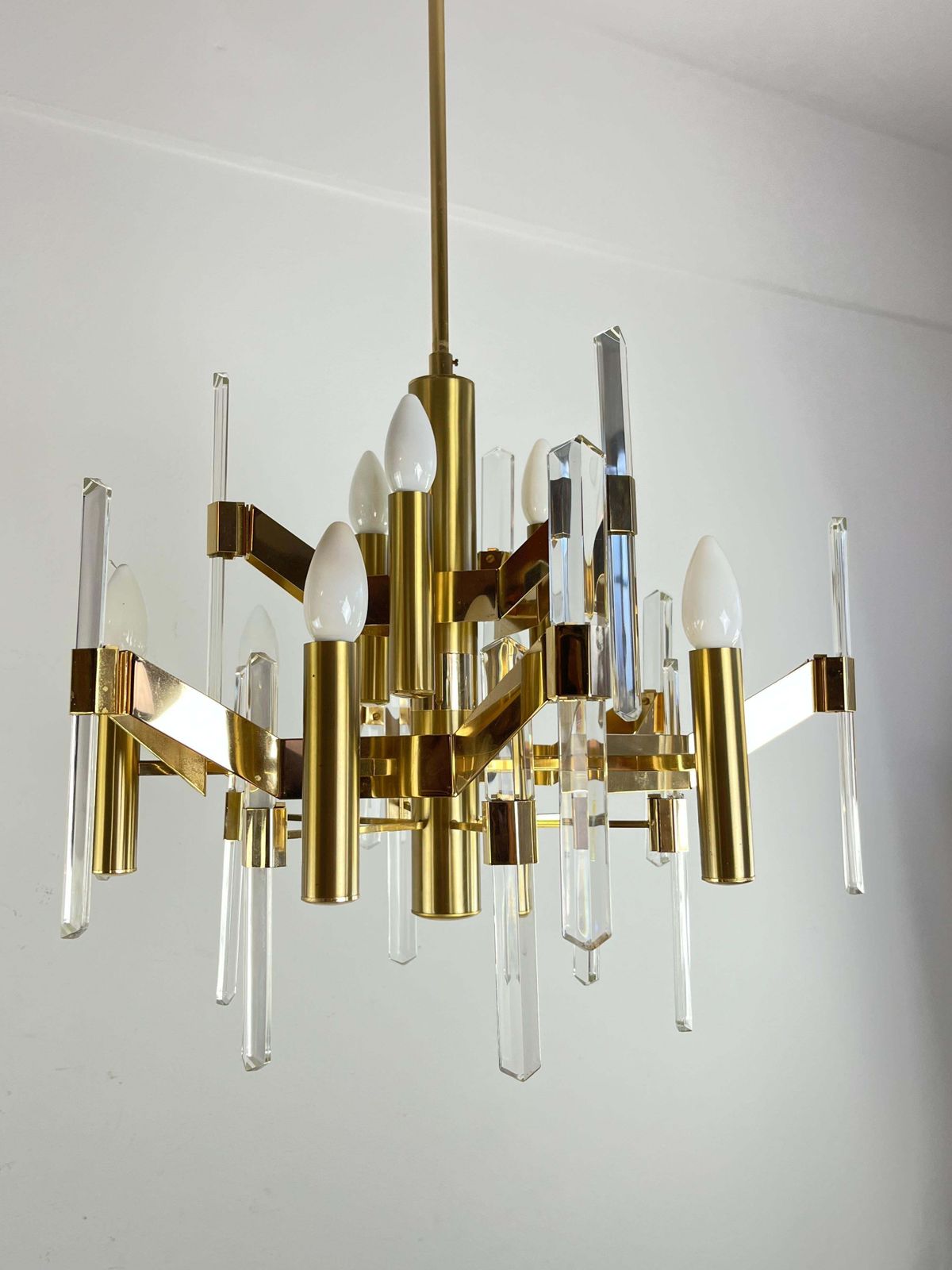 9 Light Chandelier By Gaetano Sciolari In Golden Brass And Crystal, 1970s photo for sale