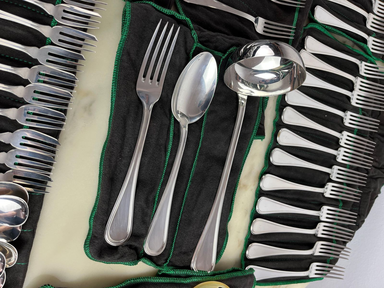 Cutlery Service  101 Ps Of 800 Silver, English Style Italy, 1990s, Zaramella photo Home Decor
