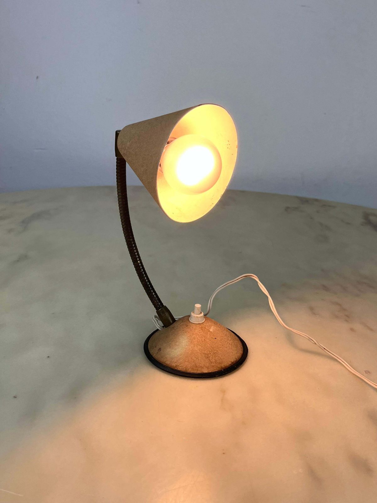 Table Lamp In Lacquered Metal And Brass, Italy, 1950s photo 145.0