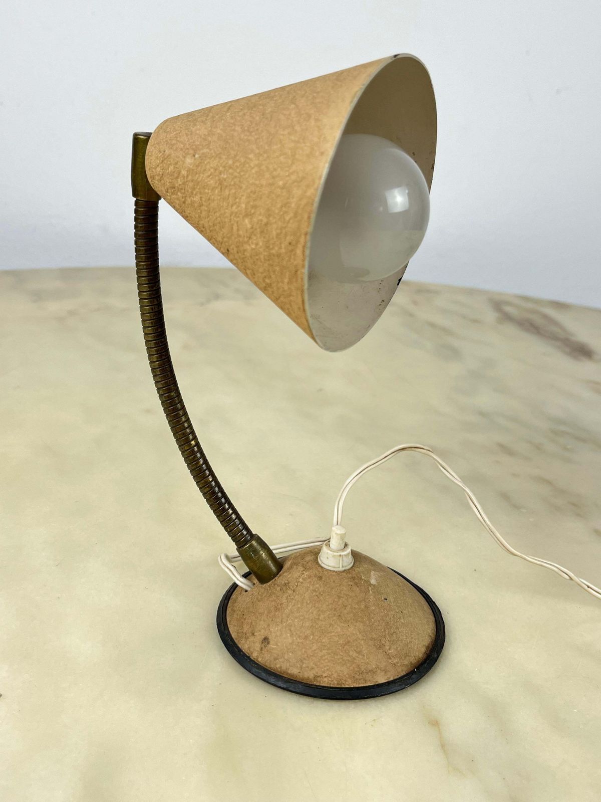 Table Lamp In Lacquered Metal And Brass, Italy, 1950s photo vinterior