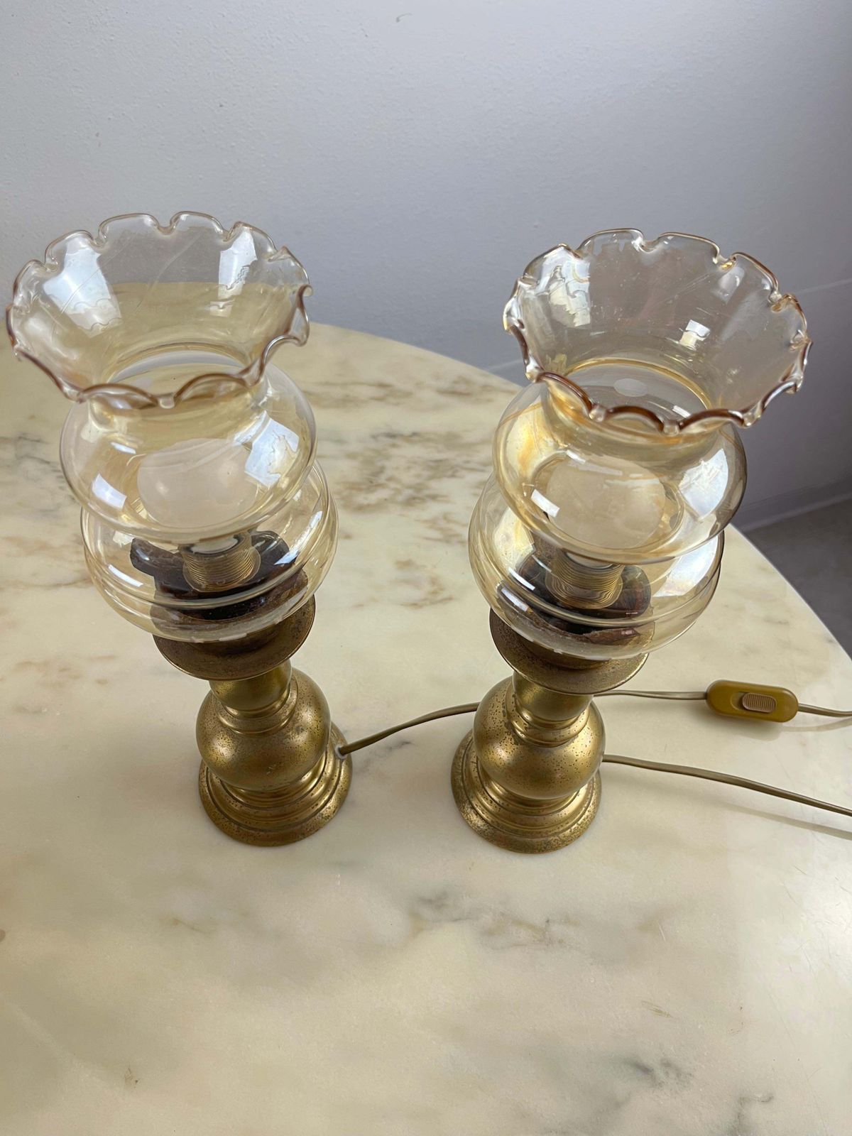 Pair Of Italian Bedside Table Lamps In Brass And Glass 1980s photo 512.0
