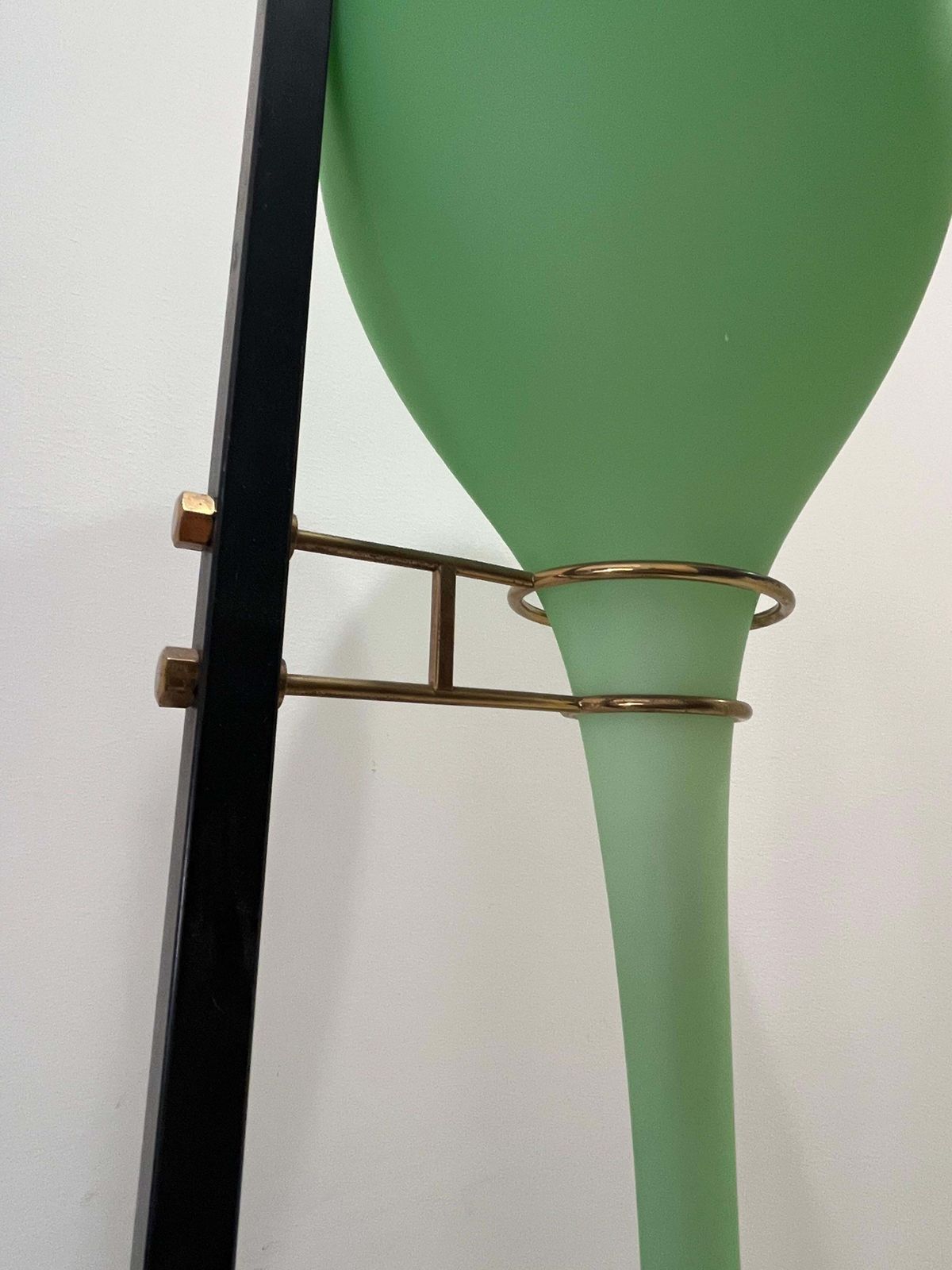 Mid Century Floor Lamp, Murano Opaline Glass, Attributed To Stilnovo, 1950s photo vinterior