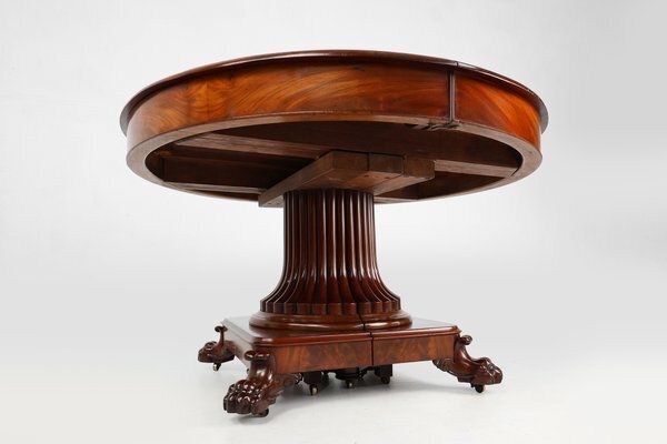English Victorian Extendable Dining Table, 1830s photo Furniture