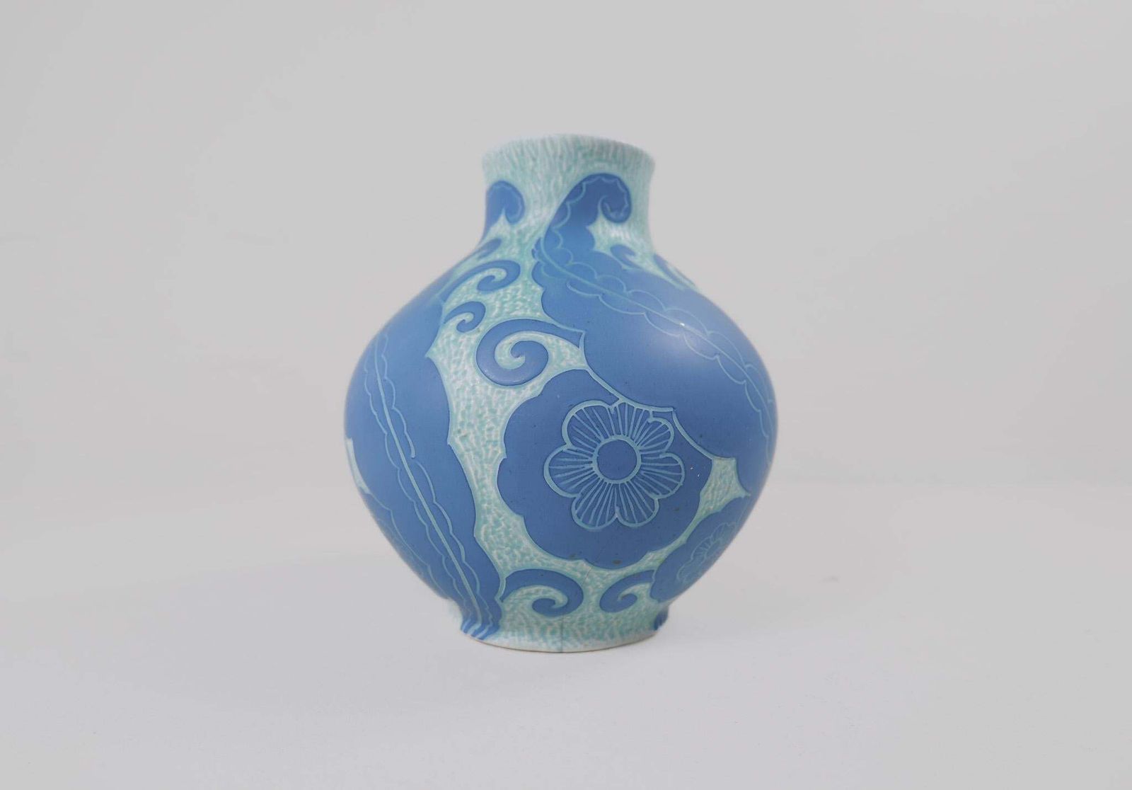 Art Deco Large Vase Gustavsberg Sgraffito Josef Ekberg, Sweden, 1922 photo vinterior