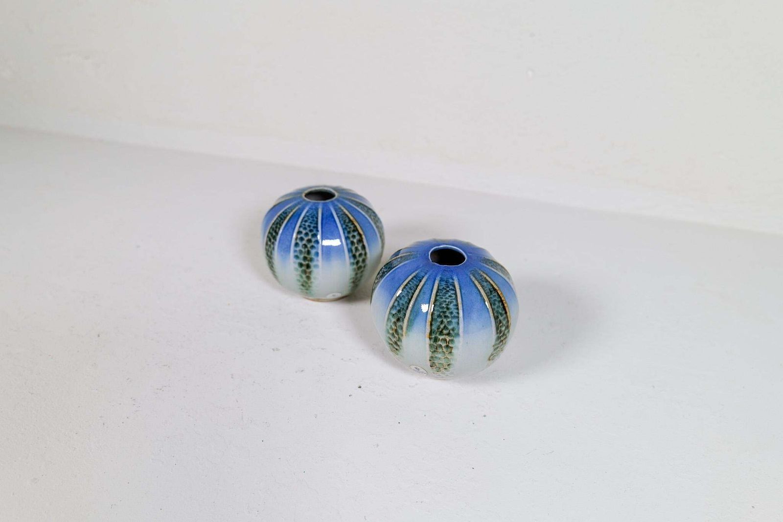 photo vinterior Scandinavian Modern Ceramic Pieces “Lagoon" Carl Harry Stålhane Sweden