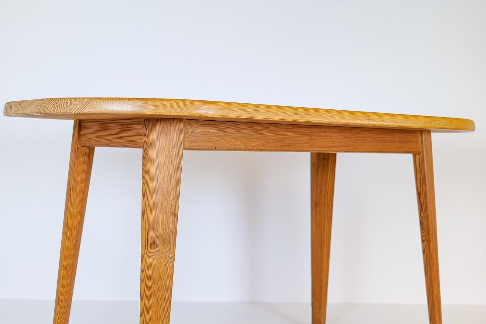 Midcentury Pine Coffee Table By Carl Malmsten, Sweden, 1940s photo Furniture