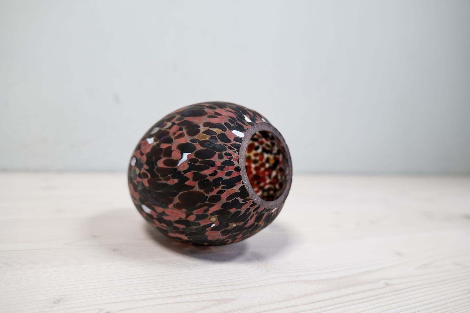 photo for sale Scandinavian Modern Set Of 3 Eggs Monica Backstrom Kosta, Sweden, 1970s