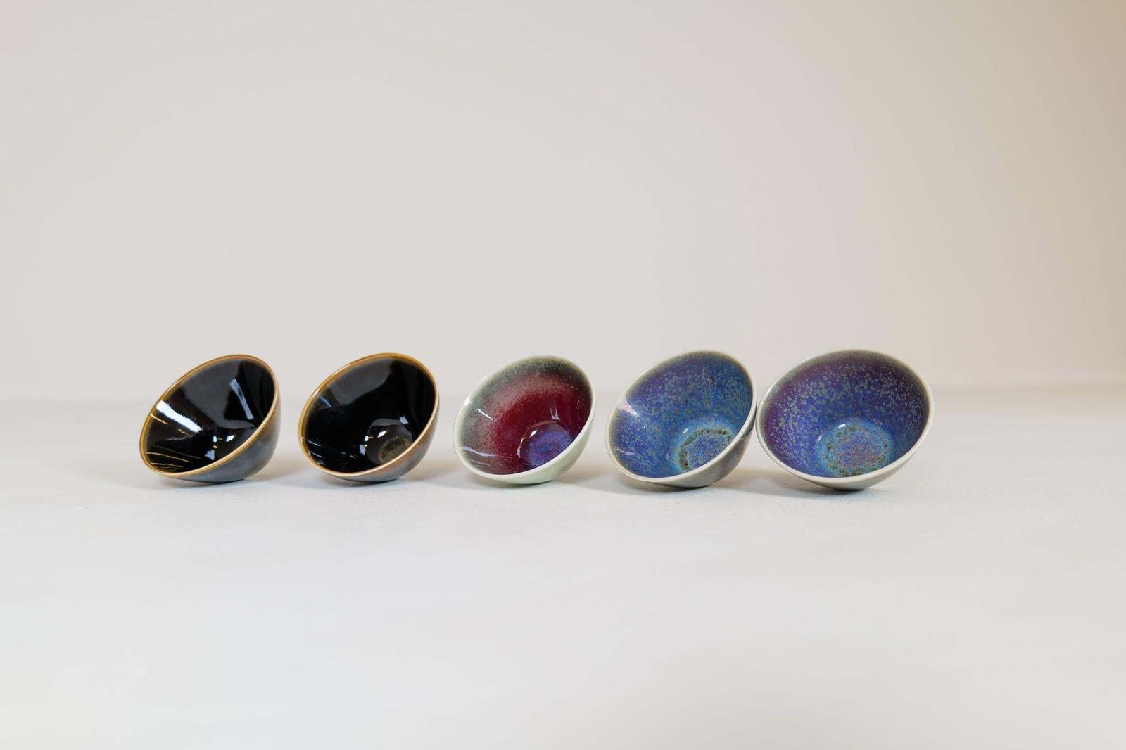 photo furniture Midcentury Modern Set Of 5 Small Bowls Rörstrand Carl Harry Stålhane, Sweden