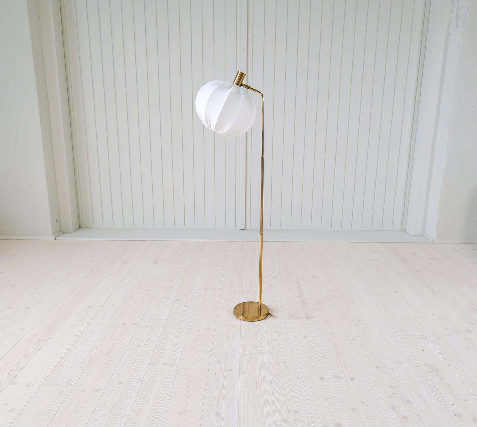 Midcentury Modern Brass Floor Lamp Bergboms G 03, Sweden, 1960s photo Lighting