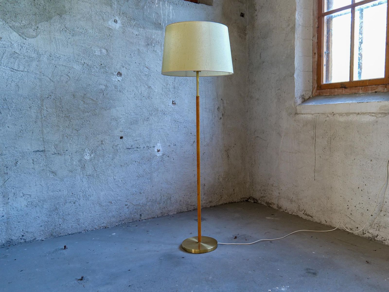 photo buy Midcentury Modern Leather Brass Floor Lamp Atelje Lyktan, Sweden