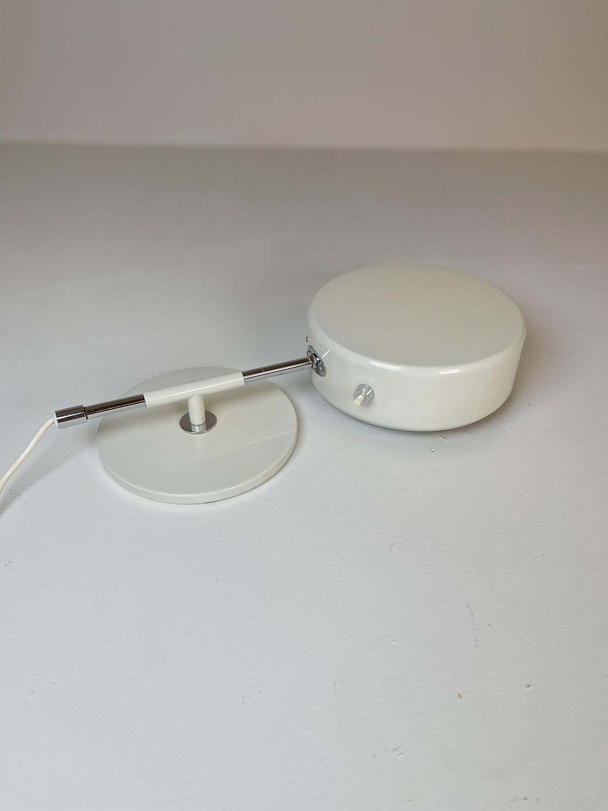 Mid Century Atelje Lyktan Bookshelf Lamp, Sweden, 1970s photo Lighting