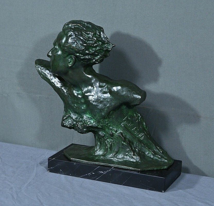 Bronze “Jean Mermoz” By F. Focht, Art Deco – 1930 photo for sale