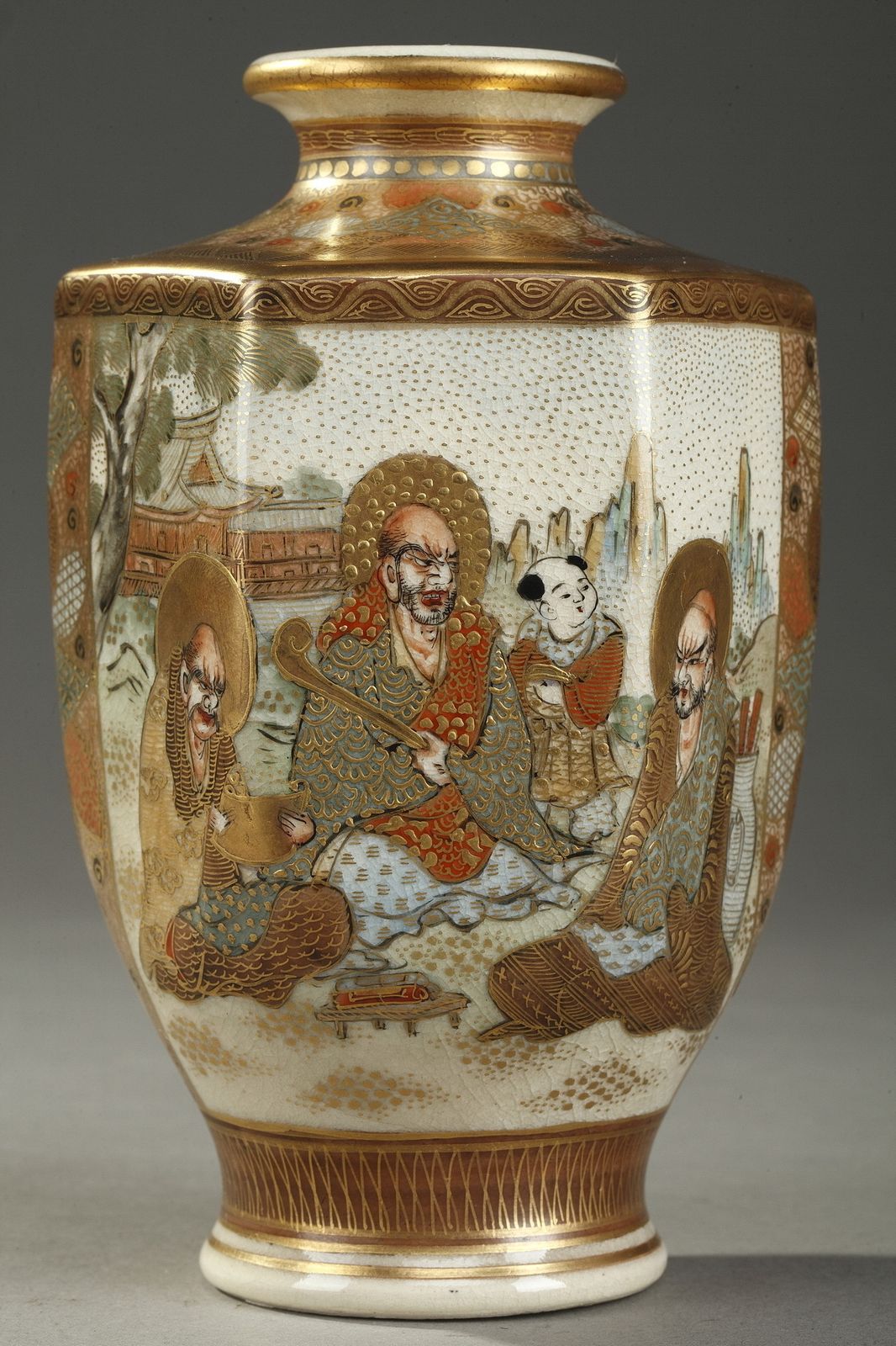 Paire de petits vases Satsuma japonais en porcelaine, XXe siècle photo vintage