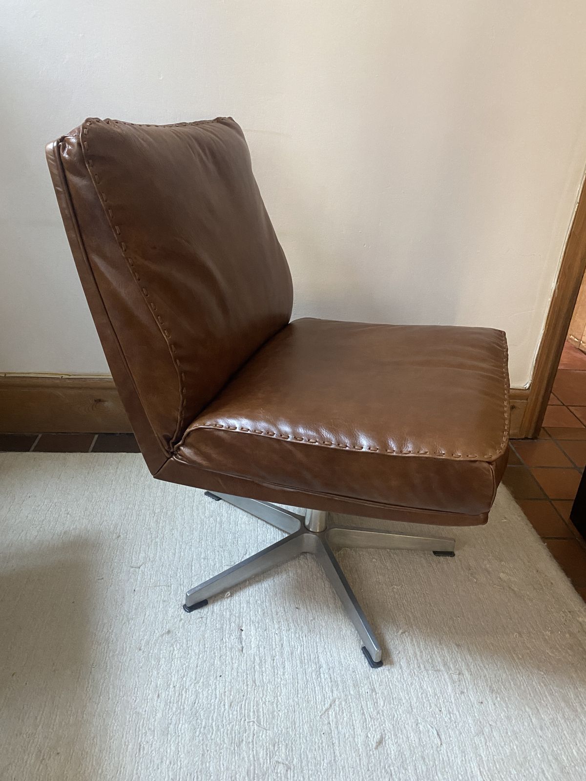 Rare Vintage Pair Of De Sede Ds 35 Executive Swivel Desk Chairs Switzerland 1960 photo furniture