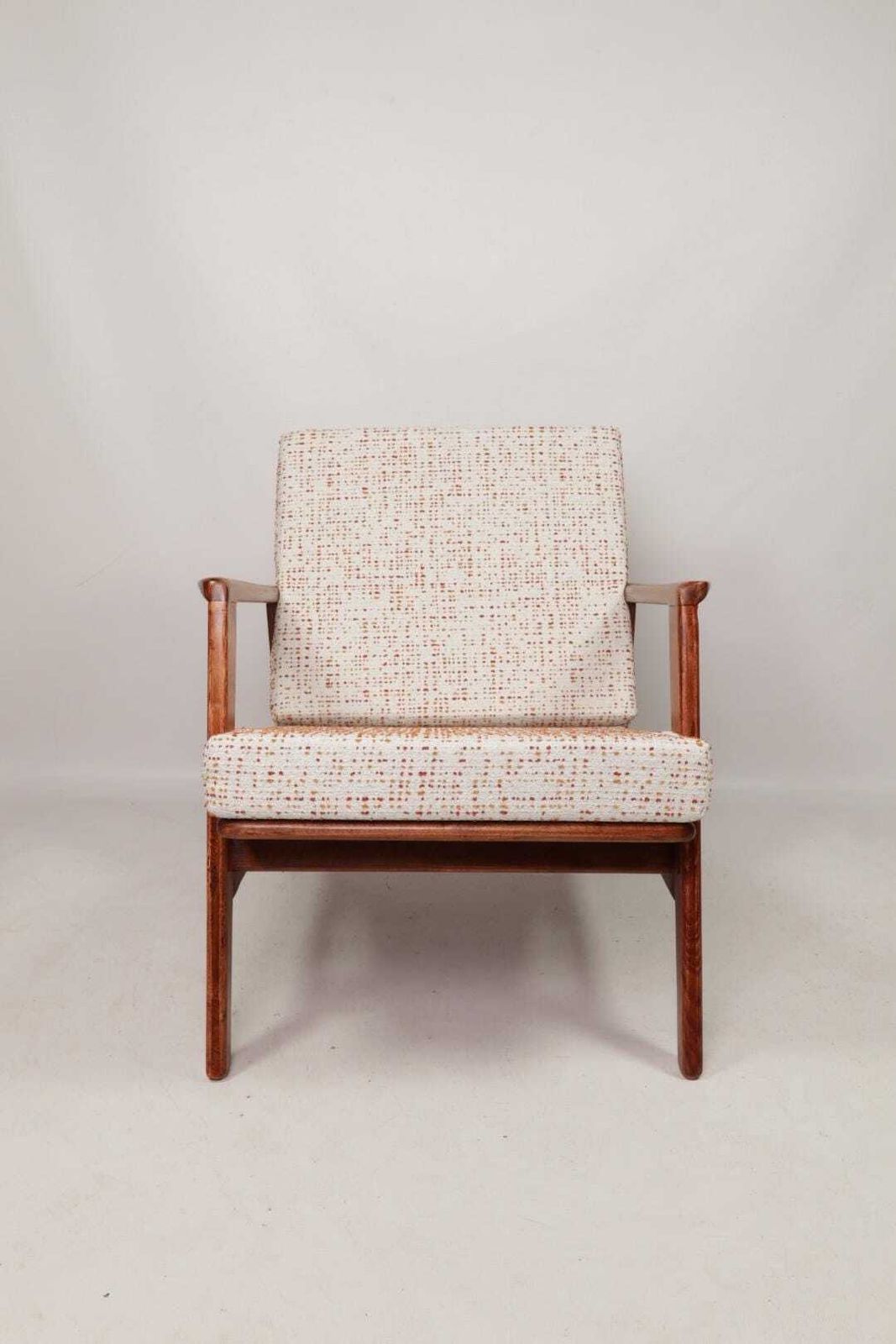 Scandinavian Vintage Armchair Bouclè Cushions Dottin Mid Century Design photo vinterior