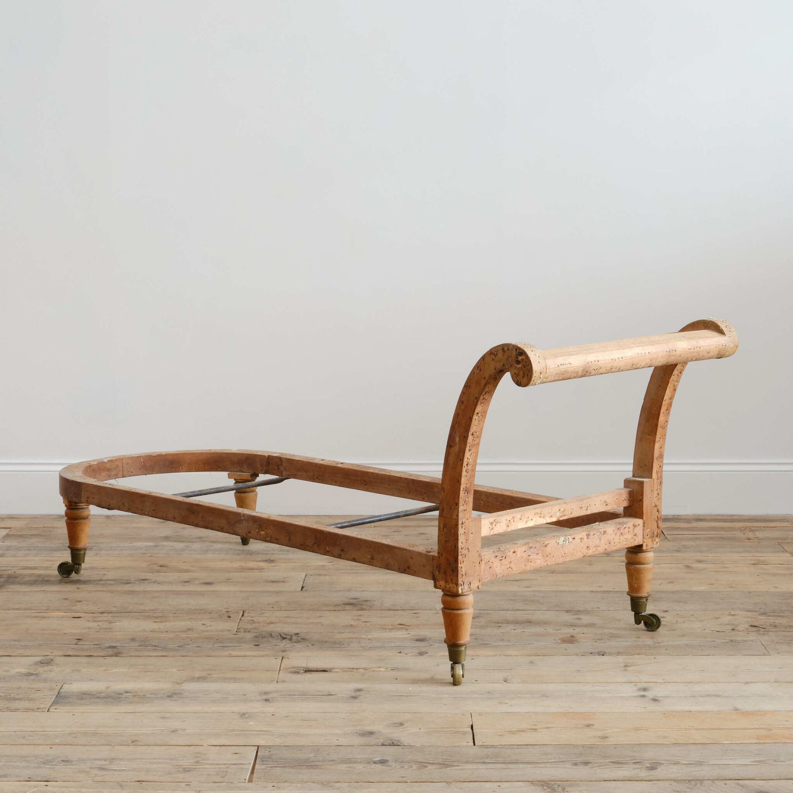 Regency Daybed Frame