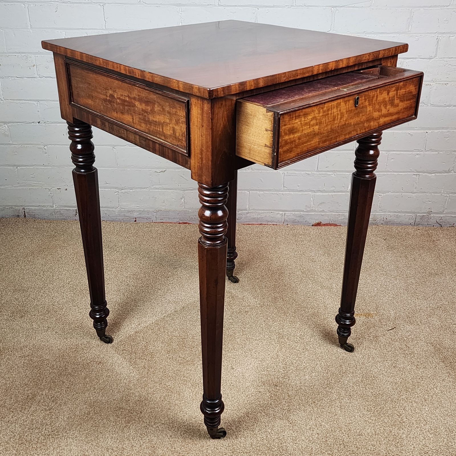Georgian Mahogany Ladies Writing Desk, In The Manner Of Gillows photo vinterior