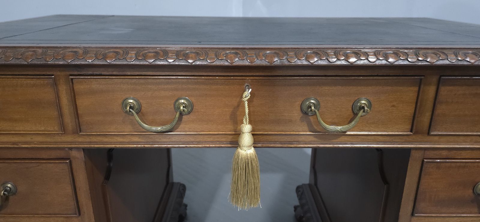 1295.0 Fabulous Mahogany Pedestal Desk photo