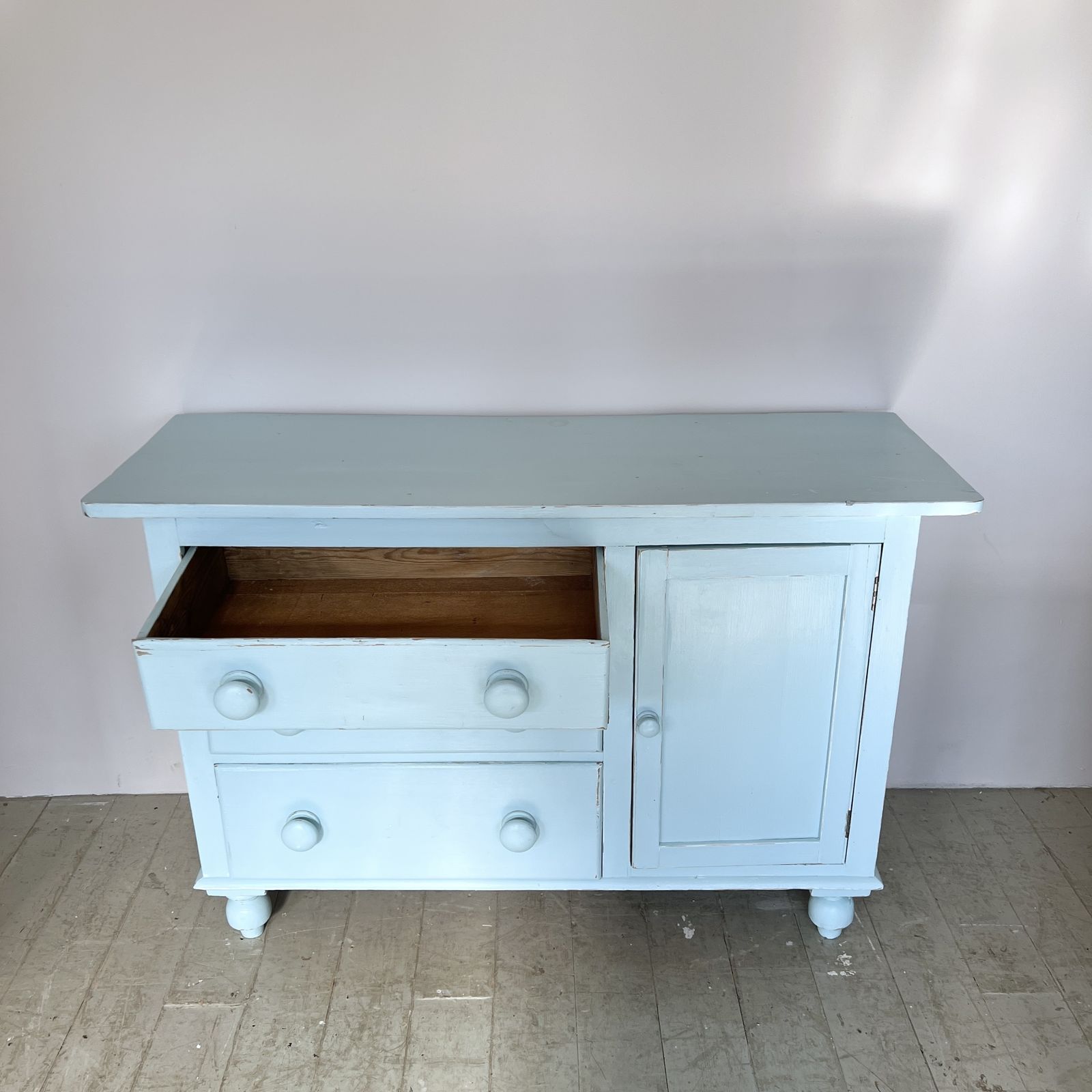 Blue Painted Sideboard photo vinterior