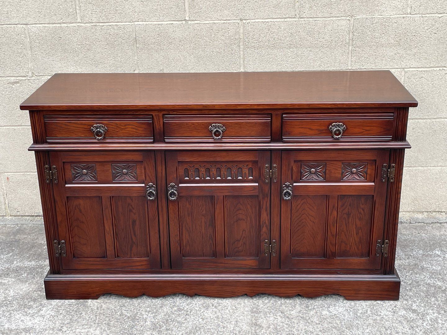 A Wood Brothers Old Charm Tudor Brown Carved Oak Sideboard / Dresser Base / Cupboard / Cabinet
