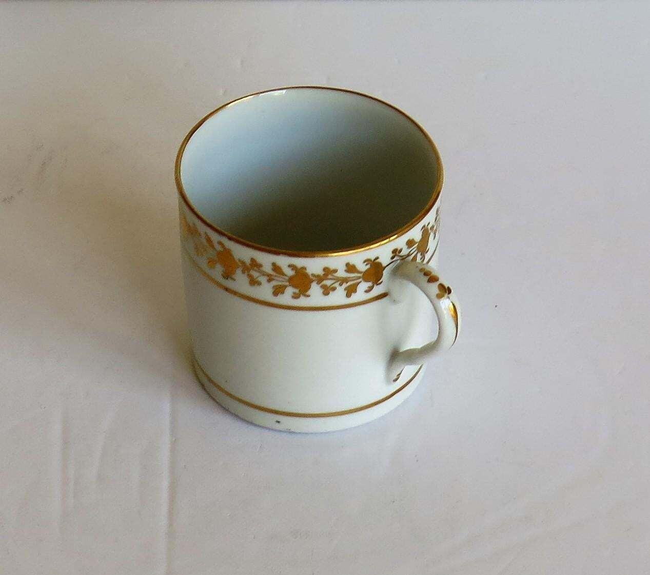 143.0 Georgian Coalport Porcelain Coffee Can Hand Gilded Pattern, English Circa 1807 photo