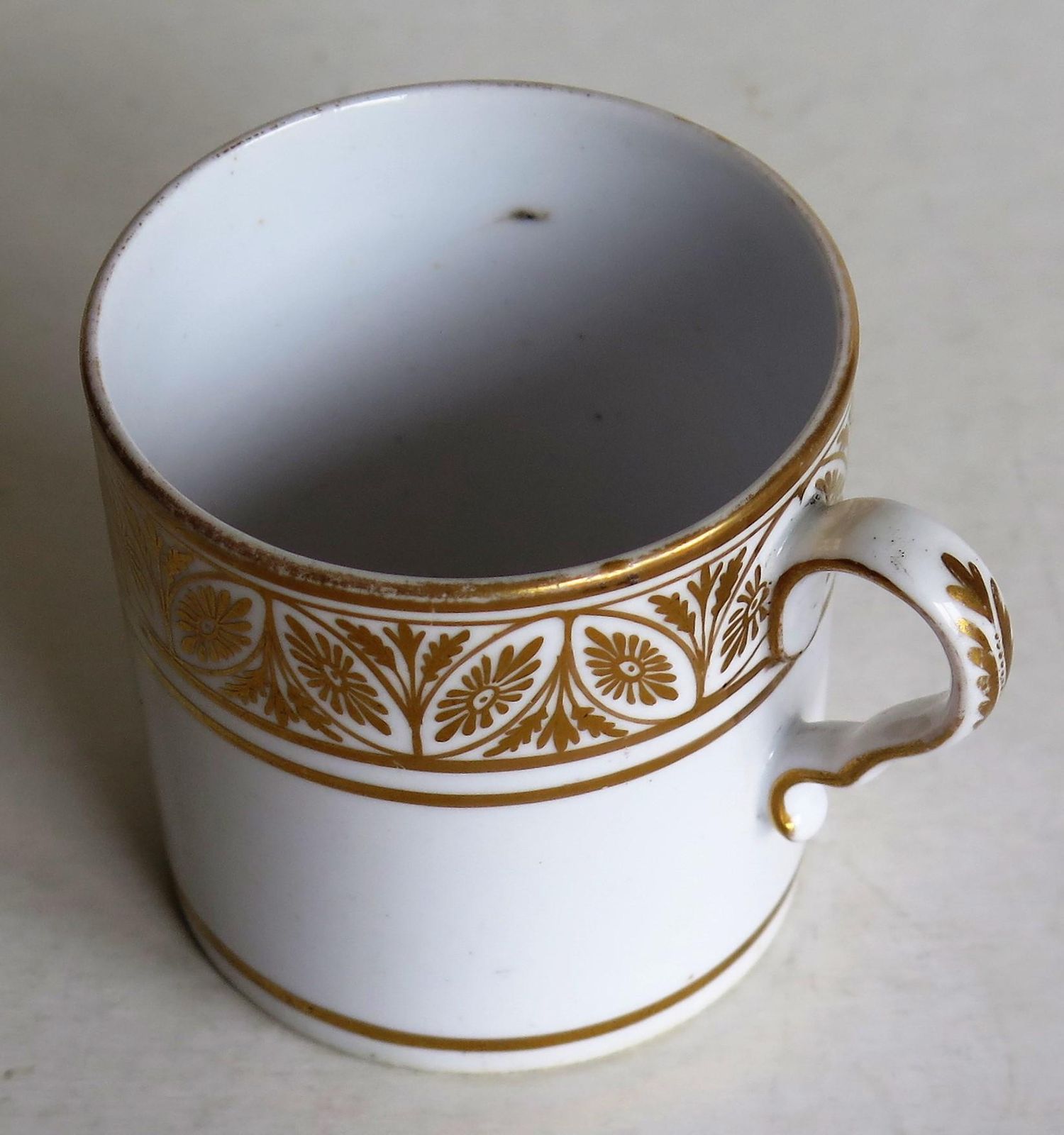 Early 19th Century Spode Porcelain Coffee Can All Hand Gilt Pattern, Circa 1810 photo furniture