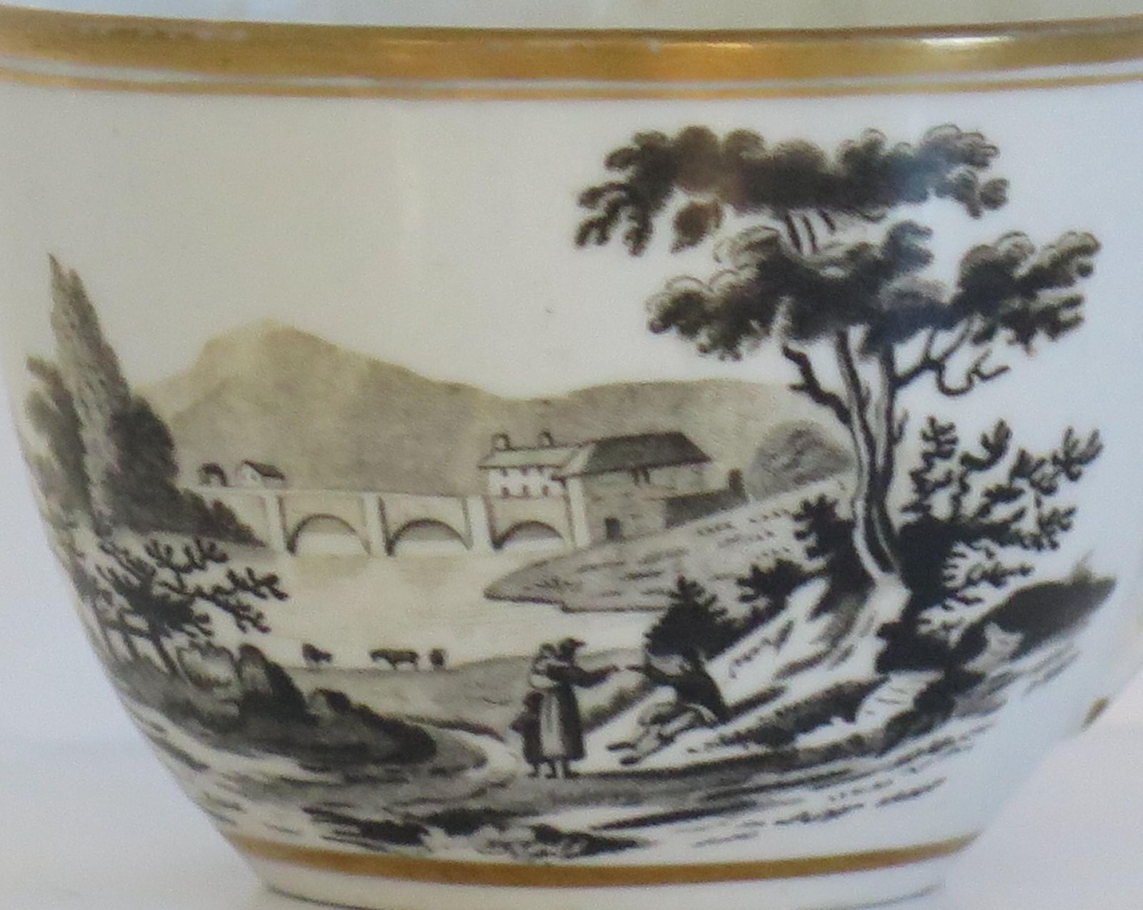 photo vinterior Georgian Newhall Porcelain Duo Tea Cup And Saucer Bat Printed Ptn, Circa 1805