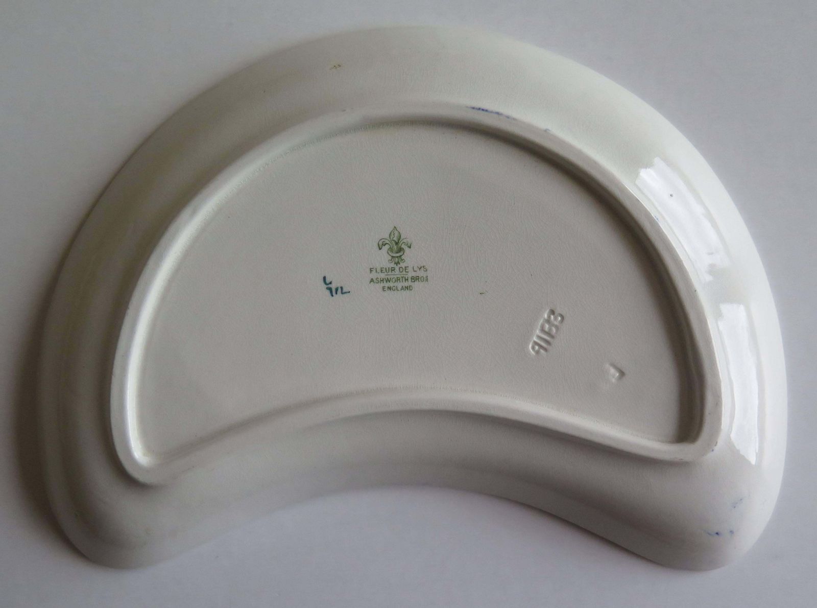 Set Of Four Victorian Masons Ashworths Ironstone Supper Dishes, Circa 1890 photo vintage