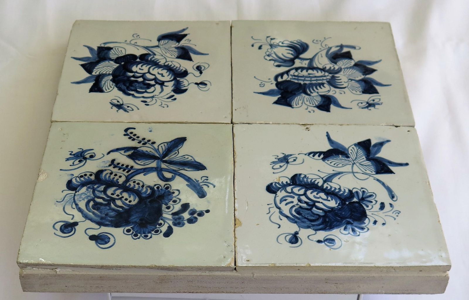 photo buy Four 17th Century Delft Blue And White Wall Tiles On Frame Set 1, Netherlands