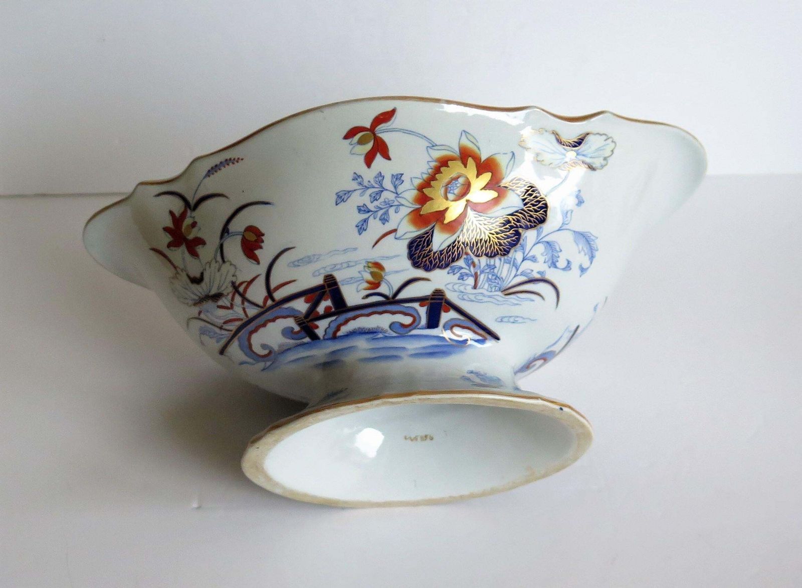 photo vinterior Large Wedgwood Pedestal Bowl Centrepiece Stone China Ptn 1156, Circa 1840
