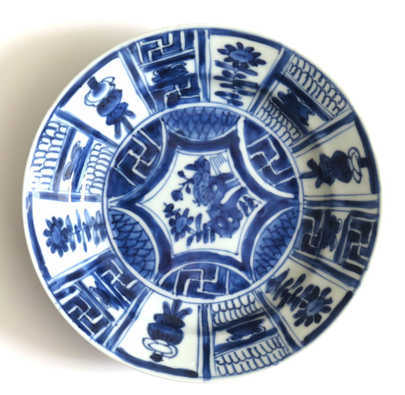 Chinese Kraak Period Plate Or Dish Porcelain Blue And White, Ming Wanli, Ca 1610 photo for sale